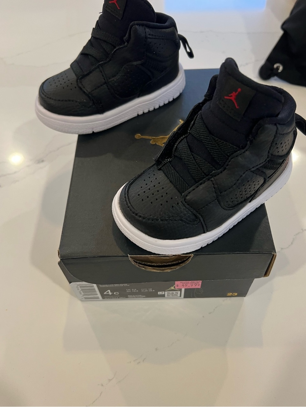 Nike Jordan Baby sneakers - size 4c (Black High-Top Sneakers) BNNW